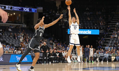 【NBA】河村勇輝、2試合目出場のネッツ戦前に実現した“日中交流”　2Way契約結んだ21歳新星、無得点もアジア選手の躍進に注目