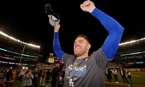 【MLB】ド軍を世界一に導いた満身創痍のフリーマン　米放送局がWS劇的満塁弾を名場面1位に選出「誰が獲得するのか疑問はないか？」