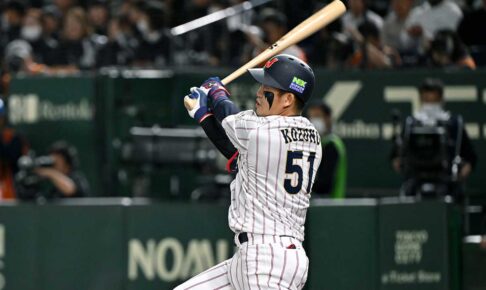 【プレミア12】侍ジャパン、小園海斗が“流れ”を呼び込み初回3得点 勝てば決勝進出に王手、7連勝なるか 【プレミア12】侍ジャパン、小園海斗が“流れ”を呼び込み初回3得点 勝てば決勝進出に王手、7連勝なるか