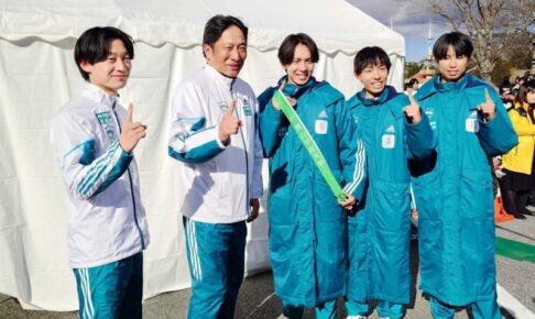 往路Vの青学大・原監督　5区若林を絶賛「若の神、ここに降臨」他大学は脱帽ムード「これは勝てない」中大・藤原監督「若林君が強すぎた。あっぱれ」