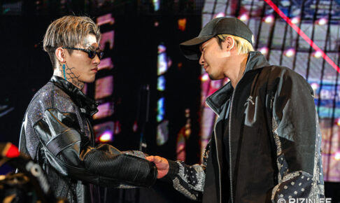 平本蓮（左）と朝倉未来（C）RIZIN FF