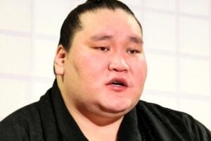 照ノ富士　明治神宮で新春奉納土俵入り　初場所出場へは前向き「まだ時間がある。徐々に戻していく」