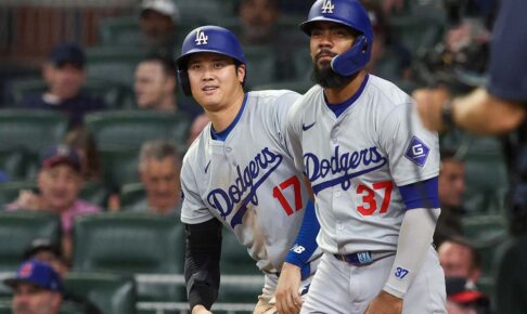 【MLB】大谷翔平を笑わせる一番簡単な方法は……　同僚テオスカーが明かす日常「毎日のように言う決まり文句がある」