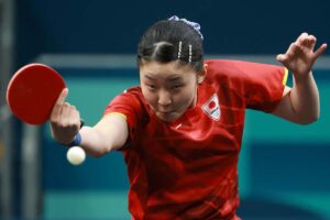 16歳・張本美和が狙う平野美宇の最年少V記録更新　次世代エースが早田ひなに挑戦、兄・智和とのアベック優勝にも期待【全日本選手権2025】