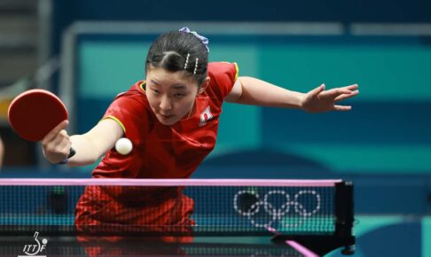 ジュニアの部制覇の張本美和は2冠へストレートで6回戦へ　好調の平野美宇も快勝で順当に勝ち上がり【全日本選手権2025】