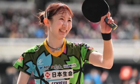 3連覇かかる早田ひなが初戦突破！パリで負傷の左腕はまだ万全でなく「途中棄権の可能性もなくはない」も「長く試合ができれば」平野美宇、伊藤美誠も5回戦進出