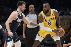 レブロン＆ドンチッチのスーパーデュオは共存できるのか？御大バークレーは否定的「2人とも100％ボールを欲しがるからね」＜DUNKSHOOT＞