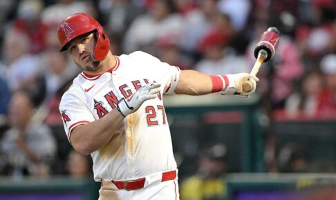 【MLB】「アイラブユー！」トラウトのサインゲットで絶叫の子供ファン　公式Xが投稿した微笑ましい動画が話題に「完璧な反応だ」