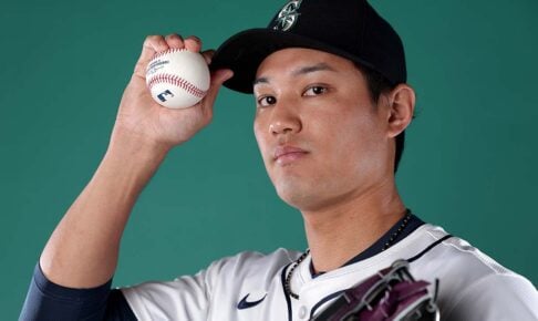 【MLB】藤浪晋太郎、菅野智之らがフォトデーでユニフォーム姿を初披露　「フジ、メジャー上がってこいよ」とファンからも好評