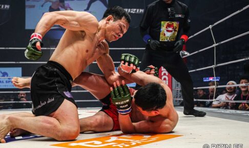 【RIZIN.50】セコンドの平本蓮が早々に“敗因分析”か……赤田プレイボイ功輝、ダウンを奪い合う“流血マッチ”も魚井に敗れ2連敗