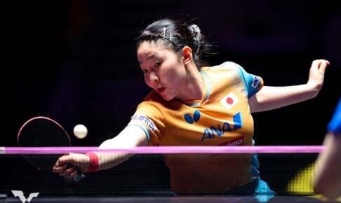 張本美和、世界2位の王曼昱と激闘も2－4で敗れ決勝進出逃す　17歳が3位決定戦でサウスポー・蒯曼とメダル懸けて激突へ【ITTF-ATTUアジアカップ】