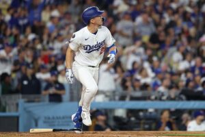 【MLB】「エドマンは万能型スターの最高峰」ドジャース支える“伏兵”を米紙称賛　ロバーツ監督も「幅広いスキルセットを持っている」と絶賛