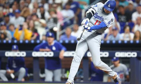 【MLB】大谷翔平の日米通算300号を捕球した女子大生……ソフトボール部所属の名手でゴールデングラブ賞も受賞「将来の夢はGM」