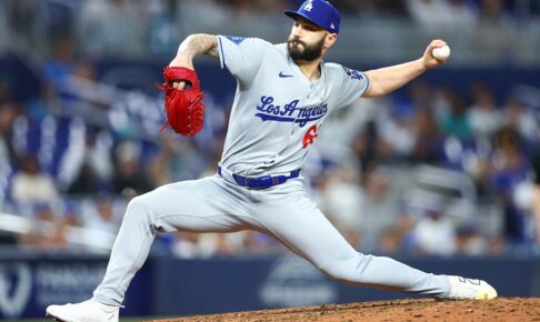 【MLB】守護神ディアス獲得で負担軽減、復活期す左腕スコットの来季成績予想は？　被打率減少、三振割合も回復で「防御率3.43」