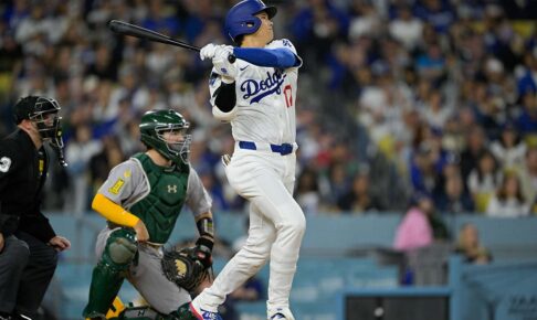 【MLB】まるで映画のワンシーン……大谷翔平“2打席連発”で場内総立ち、観客視点の胸アツ動画は必見「ショウヘイは凄すぎるよ」