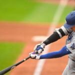 【MLB】大谷翔平、泳いだ当たりが逆方向へ“フェン直”二塁打 公式驚愕の打撃で好機演出 【MLB】大谷翔平、泳いだ当たりが逆方向へ“フェン直”二塁打 公式驚愕の打撃で好機演出