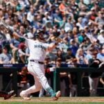 【MLB】米老舗メディアが選ぶ唯一の年間MVPは……最強捕手ローリー “選手間投票”でジャッジに大差「シアトル特有の長距離移動も負担」 【MLB】米老舗メディアが選ぶ唯一の年間MVPは……最強捕手ローリー “選手間投票”でジャッジに大差「シアトル特有の長距離移動も負担」