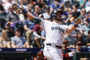 【MLB】マリナーズ、ローリー“60号到達”で悲願の24年ぶり地区優勝　「その瞬間を掴め」殿堂入りイチロー氏の激励に奮起