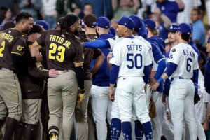 【MLB】「ドジャースとパドレスは犬猿の仲」米記者がライバル関係に言及も……地元メディアは否定「パ軍ファンが感情的になっているだけ」