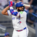 【MLB】「カナダ野球界の象徴」ゲレーロJr.のPS活躍に米記者が太鼓判 ブルージェイズの命運握る大谷翔平の“元ライバル” 【MLB】「カナダ野球界の象徴」ゲレーロJr.のPS活躍に米記者が太鼓判 ブルージェイズの命運握る大谷翔平の“元ライバル”