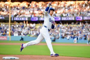 「見よ、このバットフリップ」大谷翔平、驚愕の“倍返し”35号逆転2ランにMLB公式が何度も激賞