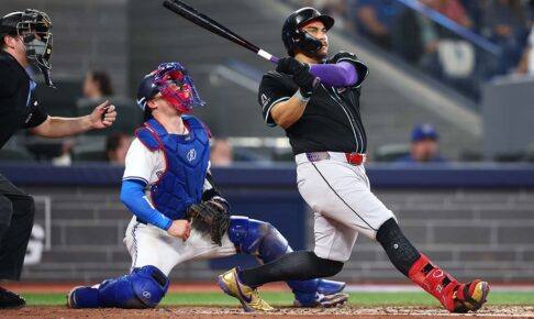 【MLB】Dバックス、一塁手ネイラーをマリナーズ放出で解体開始　強打者スアレスも「獲得の最優先事項」と米記者