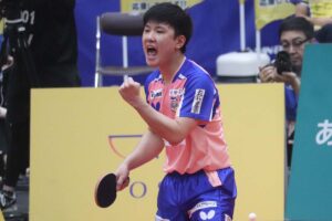 悲願の初制覇へ、ベールを脱いだ“岡山リベッツ・張本智和”　電撃移籍の男子エースが語ったデビュー戦【Tリーグ】