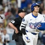 【MLB】大谷翔平、強打者最高峰の栄誉「ハンク・アーロン賞」 “史上最長”3年連続受賞でAロッドの記録に並ぶ 【MLB】大谷翔平、強打者最高峰の栄誉「ハンク・アーロン賞」 “史上最長”3年連続受賞でAロッドの記録に並ぶ