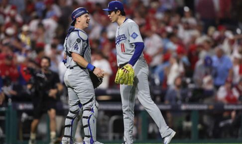 【MLB】“クローザー”佐々木朗希が大谷翔平先発試合を締めた　ド軍がフィリーズに逆転勝ちで地区シリーズ先勝