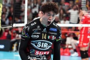 ペルージャ石川祐希、開幕戦でアタック決め咆哮 チーム2位の18得点で白星発進に貢献、悲願のイタリア・セリエA制覇へ好発進 ペルージャ石川祐希、開幕戦でアタック決め咆哮 チーム2位の18得点で白星発進に貢献、悲願のイタリア・セリエA制覇へ好発進