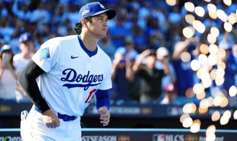 【MLB】大谷翔平、またも“満票選出”で3年連続4度目の「年間MVP受賞」 投打二刀流復帰シーズンで新たな金字塔 【MLB】大谷翔平、またも“満票選出”で3年連続4度目の「年間MVP受賞」 投打二刀流復帰シーズンで新たな金字塔