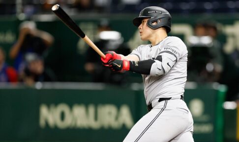 【MLB】「日本選手の空きがある」岡本和真、ブルージェイズでの起用ポジションは？　現地メディアが予想　主砲・ゲレーロJr.不在時は「一塁をカバー」