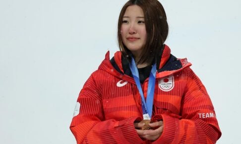 【ミラノ五輪】スノボ銅の小野光希、メダルを実感「積み重ねがギュッと詰まった重み」……4年前は9位に終わり悔し涙