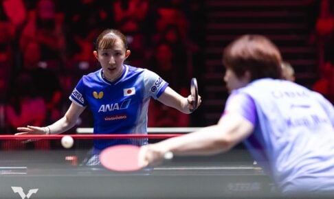 早田ひな、世界5位の蒯曼とのフルゲーム激闘を制し初白星　“日中サウスポー対決”に意地の勝利でベスト8進出【シンガポールスマッシュ】