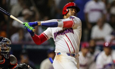 【WBC2026】ソトが大谷翔平を断固拒否？　会見で出された「お～いお茶」を撤去、ゲレーロJr.とタティスJr.が笑い堪え切れず