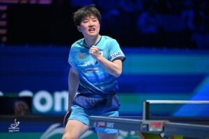 張本智和が中国の元世界王者と圧巻ラリーの応酬　伊藤美誠はフォアハンドからの巧みな1本　WTTが2022年大会に再脚光【世界卓球2026】