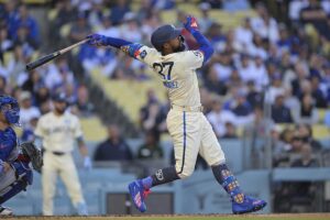 【MLB】ド軍の会心勝利を公式が称賛　決勝弾のテオスカーは「毎回大量得点を狙う」　ロバーツ監督は「素晴らしい」と先発陣に高評価