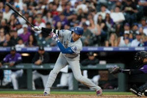 【MLB】「大谷翔平が歴史を作り続ける」“52試合連続出塁”で球団2位まであと1　今季初盗塁直後、第2打席右前打
