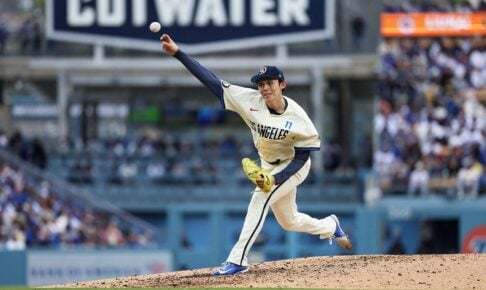 【MLB】佐々木朗希、鈴木誠也らに3被弾も初勝利なるか　6回途中5K4失点の粘投、満塁ピンチもドライヤーら好救援