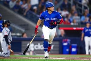 【MLB】「ただただ美しい」岡本和真、会心の5号バックスクリーン弾を公式記者が絶賛　三塁でも堅守と存在感光る「華麗なプレー」