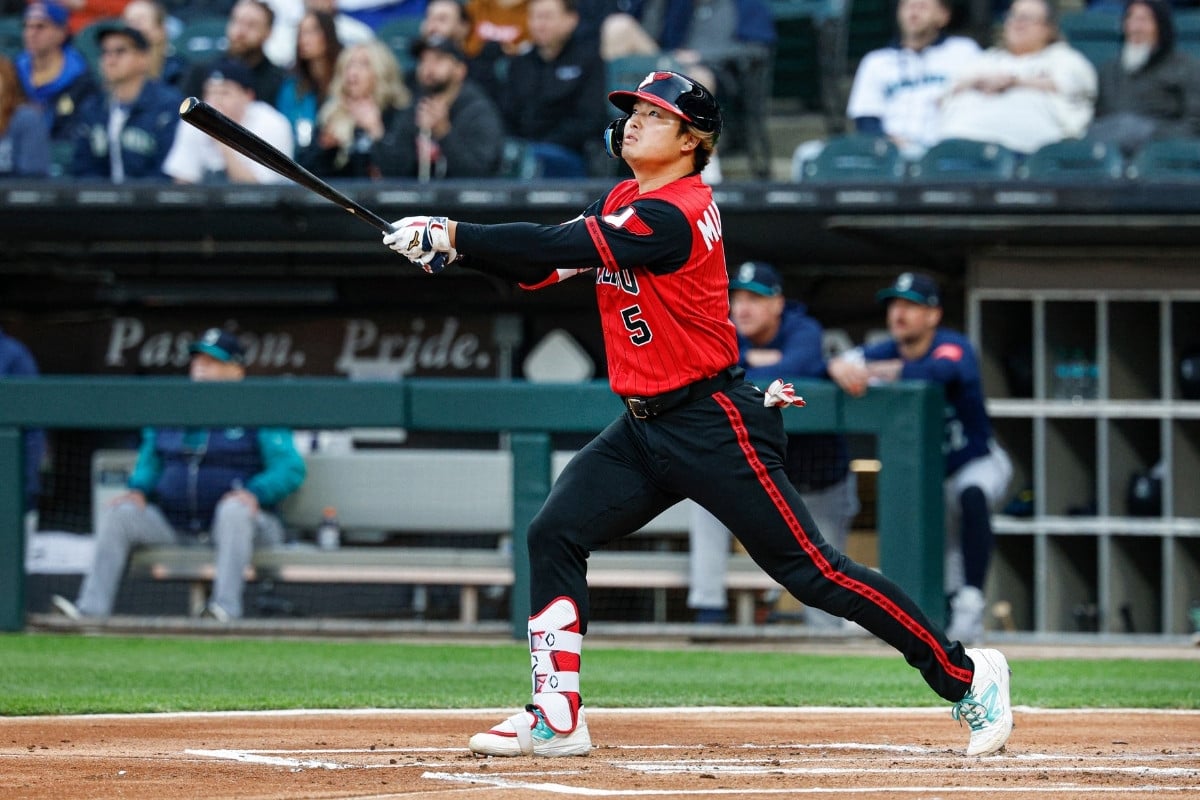 【MLB】「またも響いた、甘美な打球音」村上宗隆が1試合2発で完全復活、菅野智之から「今季34号、35号ソロ」 【MLB】「またも響いた、甘美な打球音」村上宗隆が1試合2発で完全復活、菅野智之から「今季34号、35号ソロ」