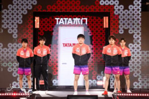 卓球日本男子、“鉄板オーダー”で57年ぶり戴冠なるか　張本智和に苦戦の世界6位の起用法は……金メダルの鍵握る中国布陣【世界卓球2026】