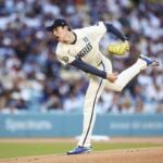 【MLB】佐々木朗希が見せた“最高レベルの投球”　100マイル超えでシュワーバーを圧倒、24歳右腕を米識者が称賛「球速を維持」
