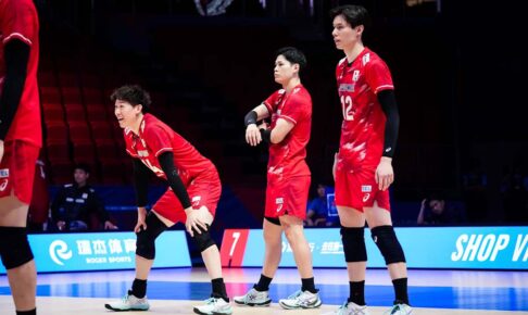 石川祐希、髙橋藍、西田有志が再集結で「日本のトリオが同じコートに立つ」　初戦白星貢献の“立役者”は「逆転する助け」【VNL2026】
