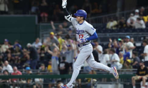 【MLB】「30球場中29球場でスタンドイン」大谷翔平、大飛球好捕され“幻のアーチ”も……最終回に打ち直しの今季12号2ラン ブルペンが捕まり7勝目は霧散 【MLB】「30球場中29球場でスタンドイン」大谷翔平、大飛球好捕され“幻のアーチ”も……最終回に打ち直しの今季12号2ラン ブルペンが捕まり7勝目は霧散