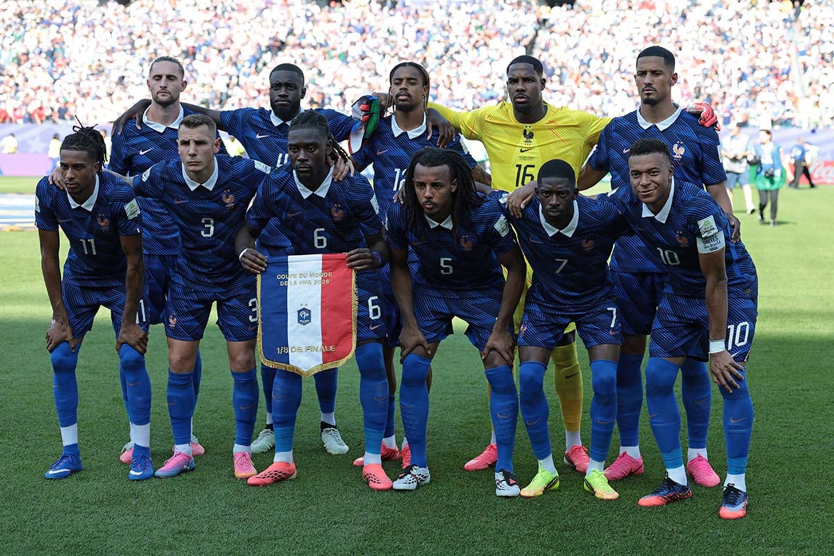 「フランスの敵はフランス」W杯優勝メンバーが死角に言及 8強ランキングでトップに立つも……拭えない懸念とは?【北中米W杯】 「フランスの敵はフランス」W杯優勝メンバーが死角に言及 8強ランキングでトップに立つも……拭えない懸念とは?【北中米W杯】
