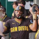 【MLB】タティスJr.が「今季メジャー最長145メートル」特大弾 開幕2カ月ノーアーチも……オールスター明け“5戦3発”の巻き返し 【MLB】タティスJr.が「今季メジャー最長145メートル」特大弾 開幕2カ月ノーアーチも……オールスター明け“5戦3発”の巻き返し