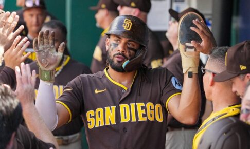 【MLB】タティスJr.が「今季メジャー最長145メートル」特大弾　開幕2カ月ノーアーチも……オールスター明け“5戦3発”の巻き返し