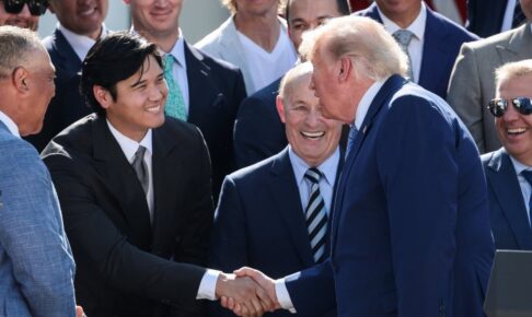 【MLB】大谷翔平と山本由伸へ「どちらの方が優れた投手なんだ？」　トランプ大統領の“究極の質問”にお互い即答、息ピッタリの反応に爆笑