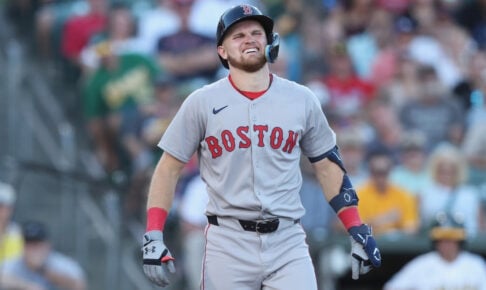 【MLB】「現実とは思えない」今季開花の25歳内野手、レッドソックスにトレード直後……わずか2打席で手首骨折　“村上宗隆の元同僚”を襲った悲劇
